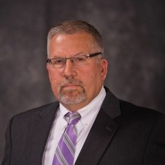 5/11/18: A 15th show at Pinewood Bowl this summer? Tom Lorenz talks 2018 concert season