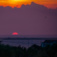 Hold On, We're Going Home (feat. Mackenzie)