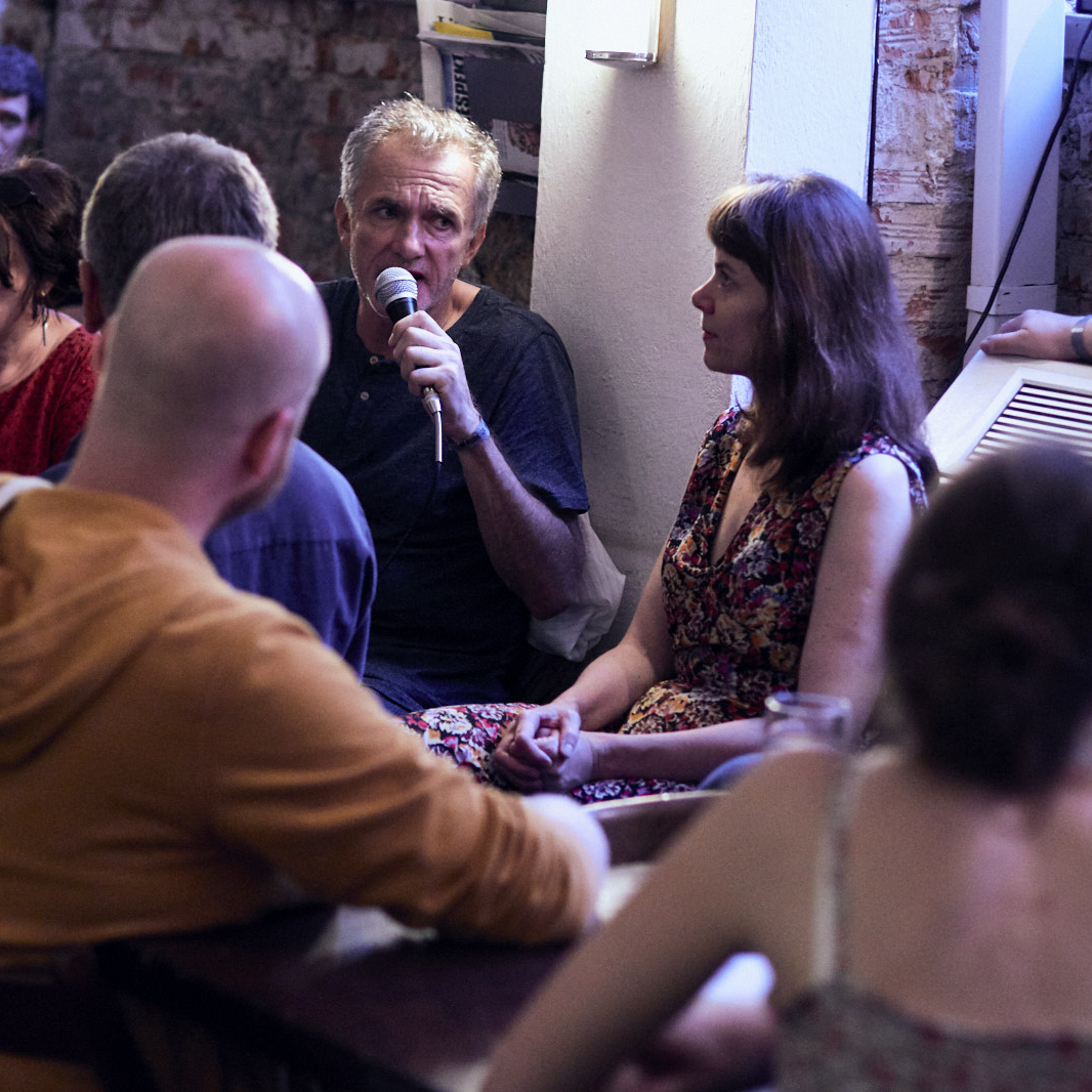 Autorská čtení v Café Fra