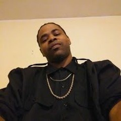 Microphone Guttaball - Let Em Kno