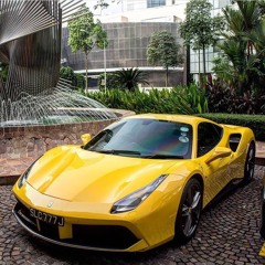 Yellow Ferrari💸✨