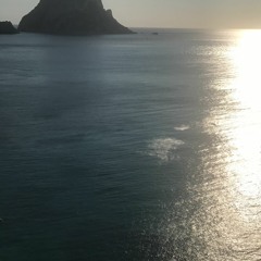 Landikhan & Caravaca: - Apache (LNDKHNFREE)