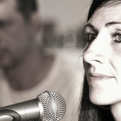 Auf Uns Cover by Lilly And Fränz