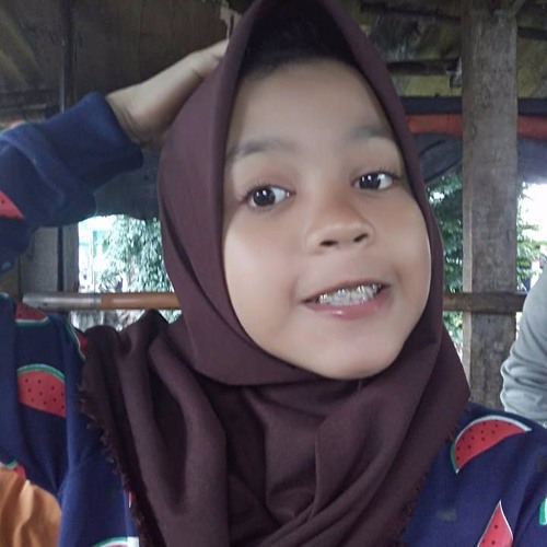 Download Video Lirik Lagu Aku Sayang Banget Sama Kamu - Arsia Lirik