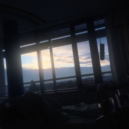 hold up! (prod. scottysplash + shattered)