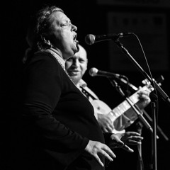 Ida Kelarová - Kamav Tut