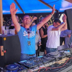 01 Poolside Defected Classics