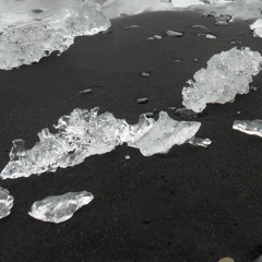 ICE CONCERTO (2018) for violin solo and percussion ensemble