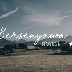 Dengarkan Dia - Bersenyawa Cover By Sovie
