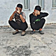 DJ JAUHI ROKOK DEKATI ADEK | ROKOK MEMBUNUHMU ADEK MENCINTAIMU 2K17