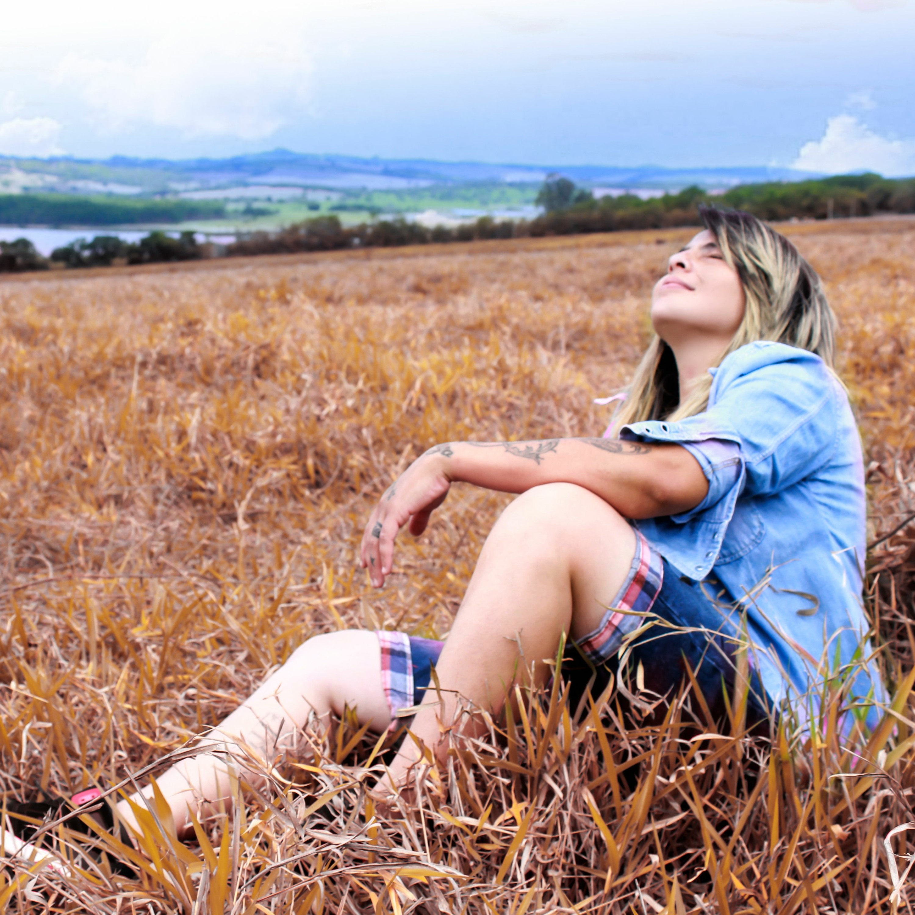 Cantora Vivi Rodrigues
