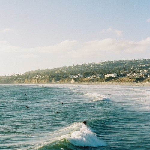 07 - Mikeeoguru - California Dreaming Remix Ft Bella Goodwin