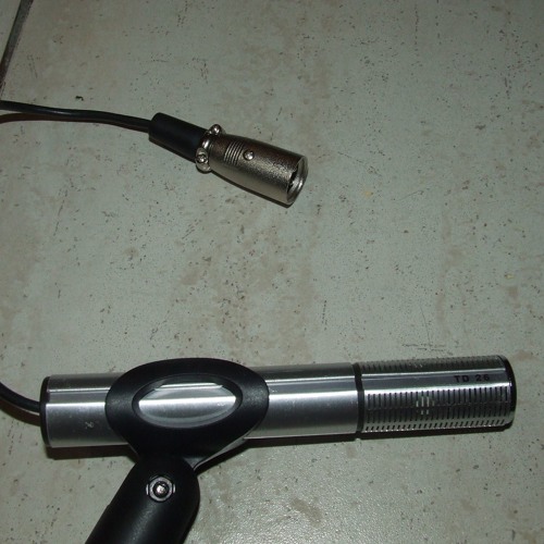 Audio sample of the microphone Telefunken TD 26 (balanced)