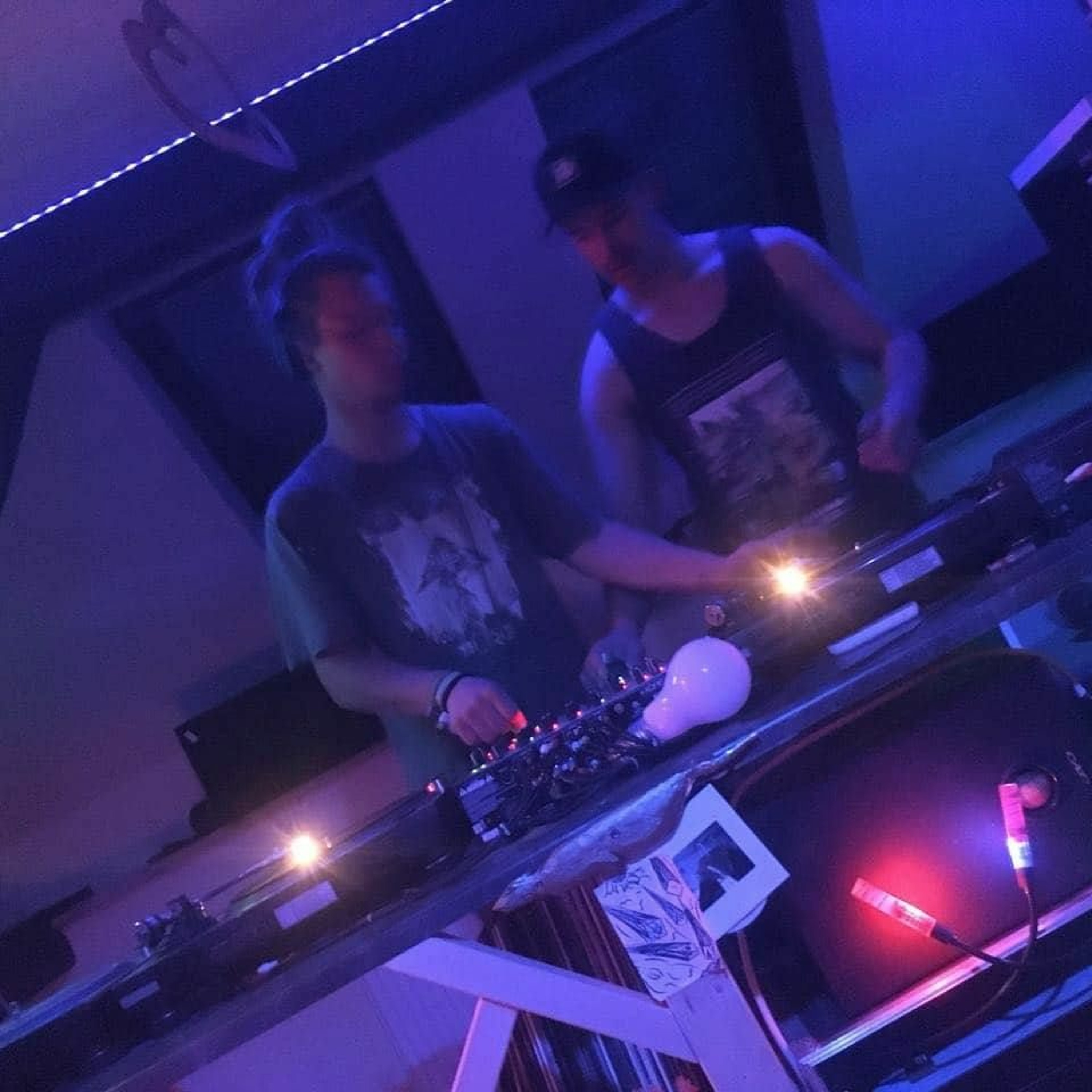 ynotrecords/humanized/libt/ug16