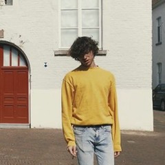 tutte le vostre bitch stanno a mezzo metro