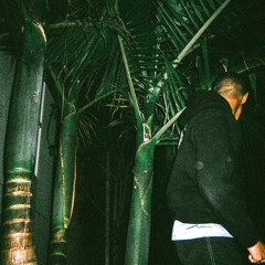 4DAWORLD EXCLUSIVE: BLOOZY "EVIAN"
