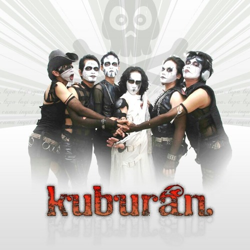 Kuburan Band Tua Tua Kelabing By My World Ipsd On Soundcloud Hear The World S Sounds