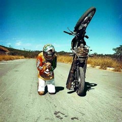 MC ALÊ - Preta Cor De Chumbo Das Roda Toda Amarela (Lançamento 2018)