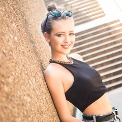 Chloe Rose - For Me (SLL's Retrospective Remix)