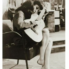 الموسيقَى لا تُؤذي أحداً..