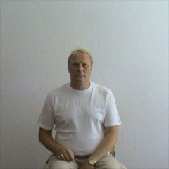 Knuden Musik og Tekst Shu - Bi - Dua og Indspillet ind på Korg pa 80`s