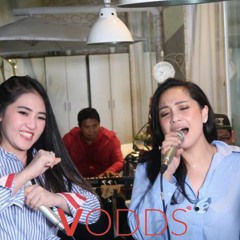 Cover Lagu Via Vallen Feat Nagita Slavina - SAYANG  - VOdds Indonesia