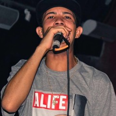 MC Magrinho - BOLADÃO FUMANDO UM VERDE (Noguera DJ)