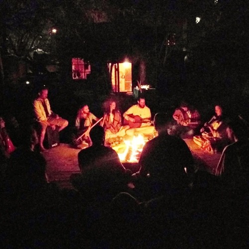 מולד סיוון - 1הדלקת האש - Guitar: Ran Gerson, Ud: Neriah Mordechai Lister, Violin: Sandrine Santal