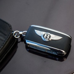 #BentleyKeys (Feat. Santez PMMG & O.G. $tacks) Produced by: ILLETE