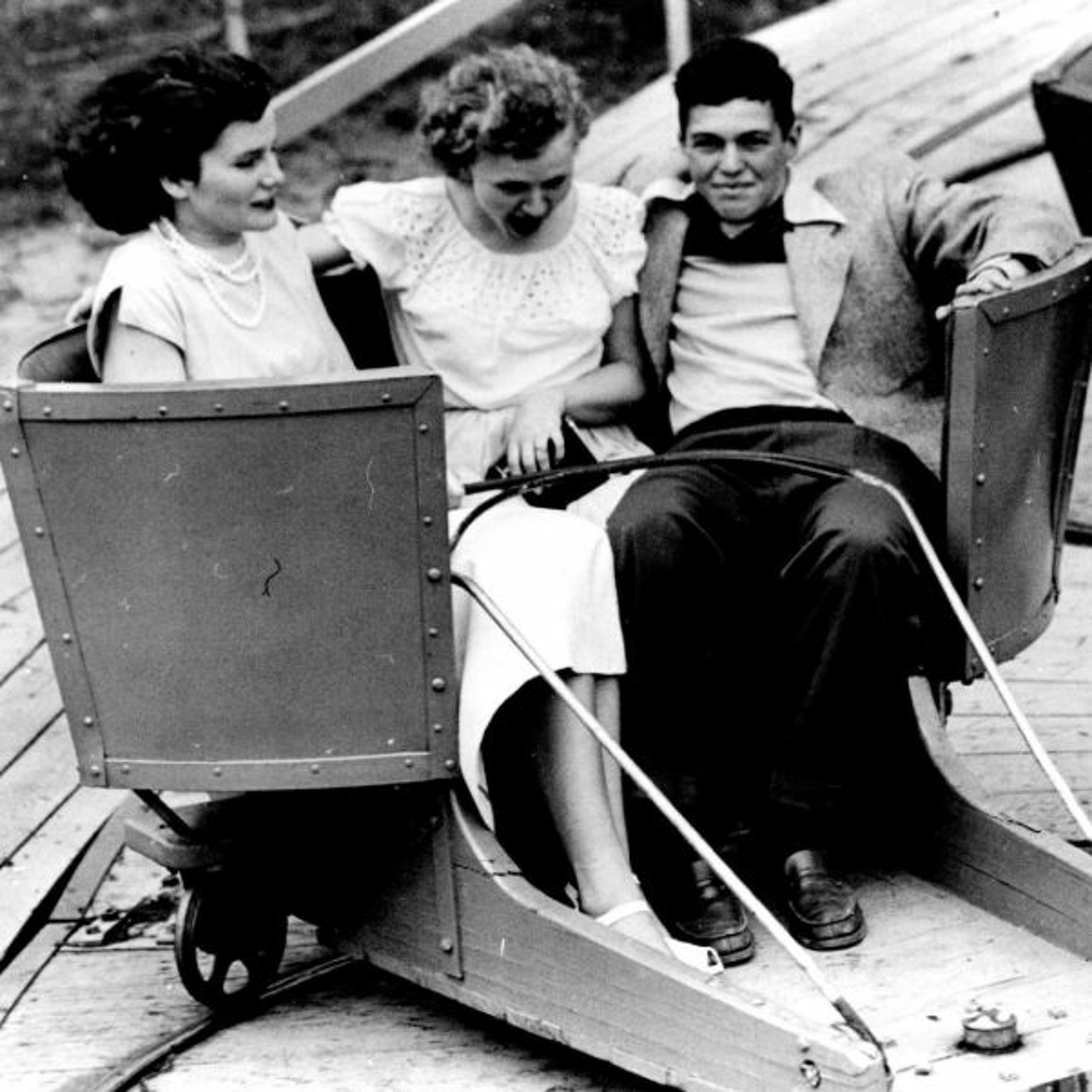 Tilt-A-Whirl Gives Faribault A Historic Spin