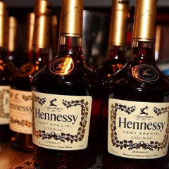 Pour me up (prodbyVI)
