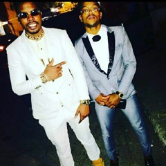 Os Tipo Ricos - Roupa de Casa (Afro Funk)