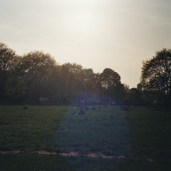 Dance with the Saxophony (Original Mix)- Lucca Z. feat. helaeyne