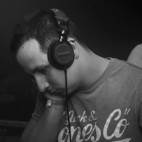 KlirrFaktor - Nobody likes the records that i play [Tekk RMX]