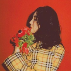 how sunmi "heroine" would sound like if you were blasting it on a nyc rooftop at night