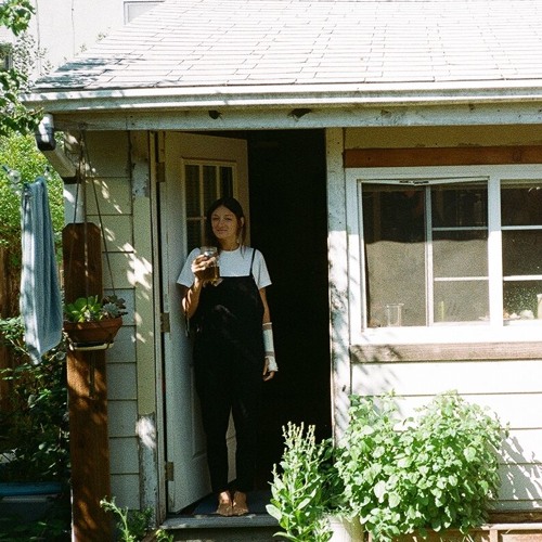 Shortdoc: The Sunday Sauna - CBC's Now Or Never