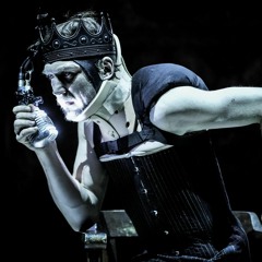 Richard III Krönung von Nils Ostendorf