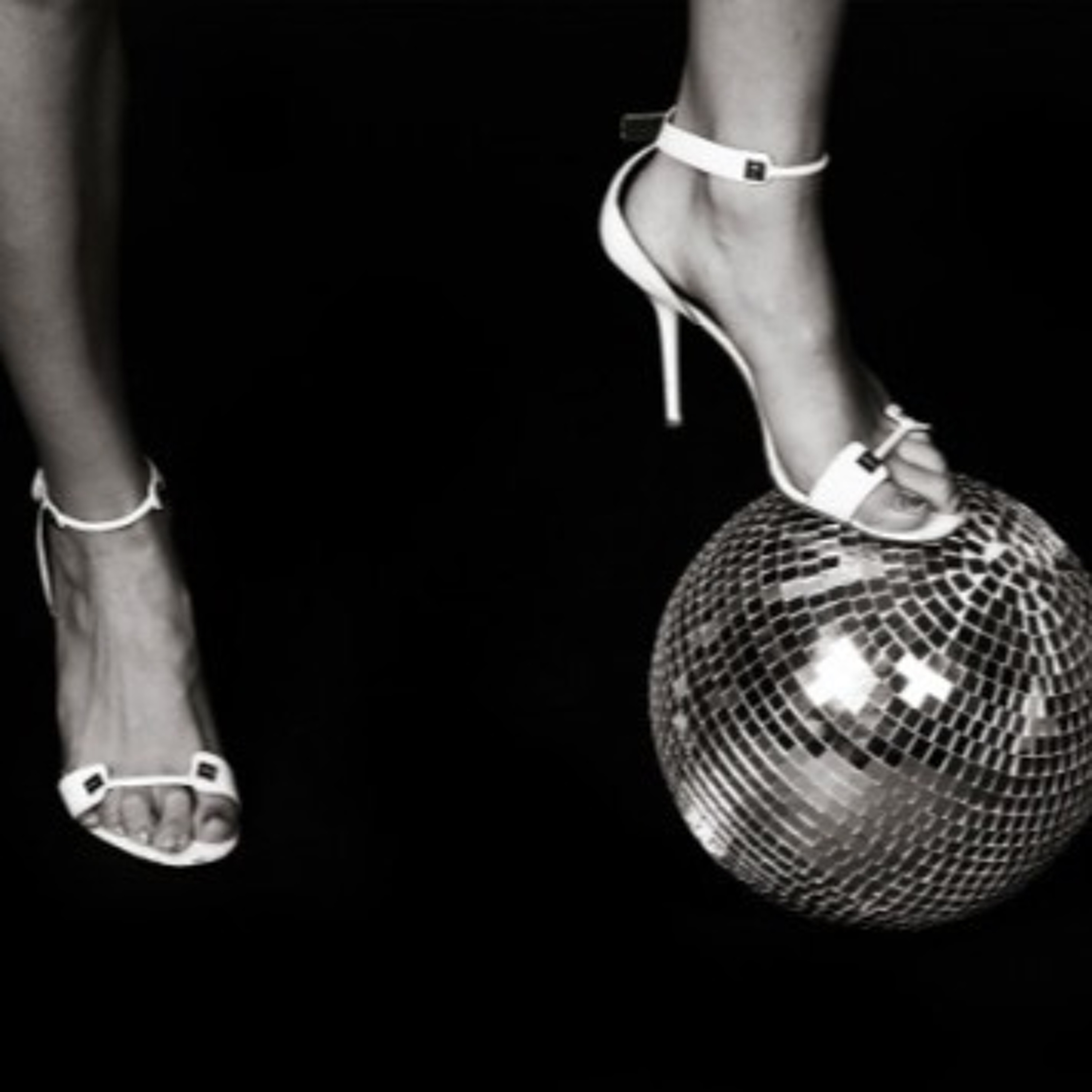 **DiScO-DeN** June 18mix episode artwork