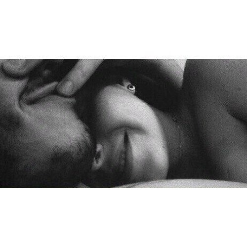 Спокойная / грустная