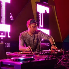 Shiftee - Dash Radio Mix (May 2018)