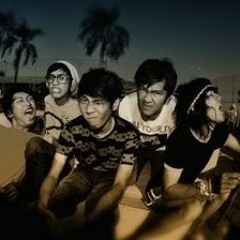 Lolayesterday - Misi Dari Sebagian Orang (acoustic session)