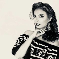 SAGRADO y DIVINO FEMENINO en UNIDAD