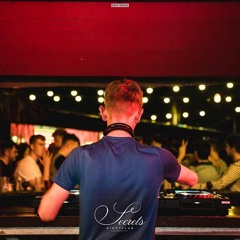 Move To The Groove (DJ James Lennon)