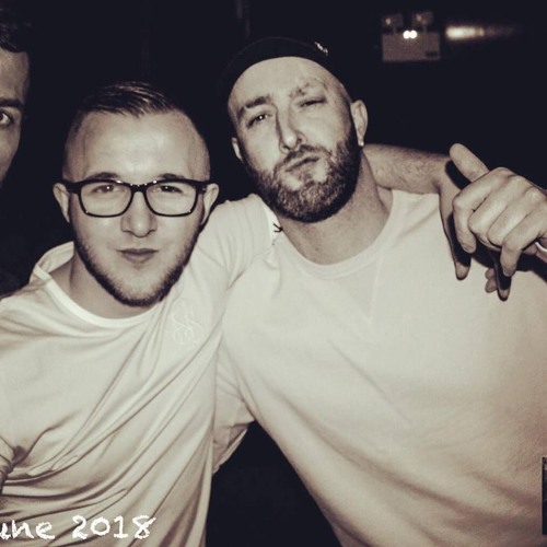 DJ BINKSY - MC TRIK-E B2B MC TURBO D