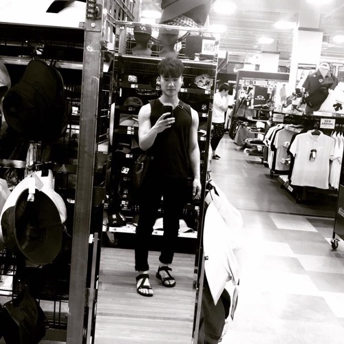 Nonstop - Chúng Ta Không Giống Nhau 我们不一样  Ft Duyên Kiếp Anh Em - Dj Binh Black Mix