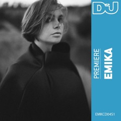 Premiere: Emika ‘Close’