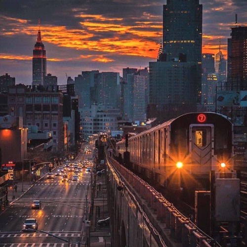 SkyDrop - Last Train To Pacha (House & Techno Set)