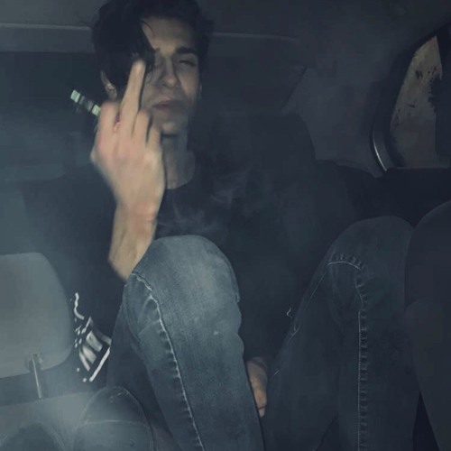rockstar lyfe (prod. brokezart)