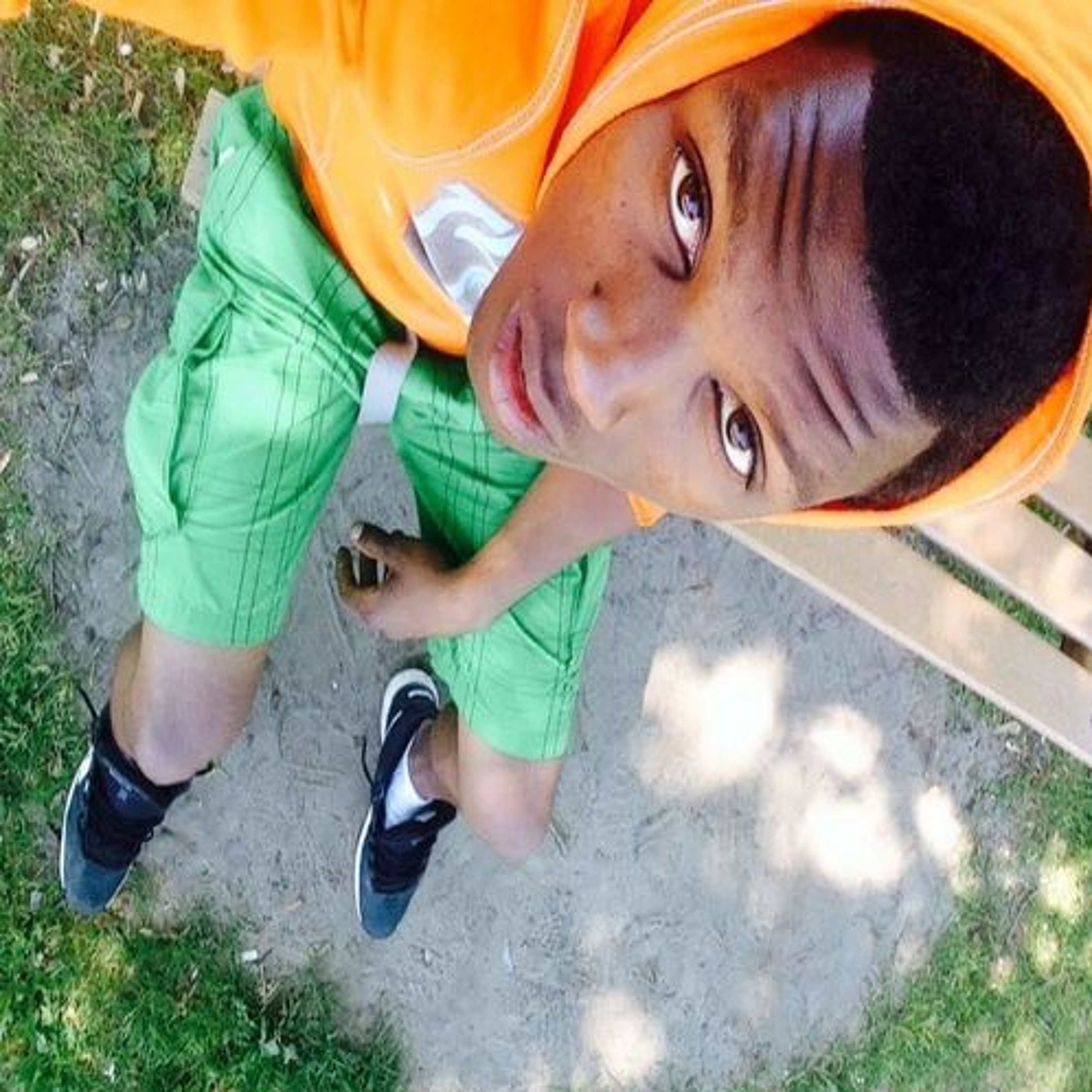 YOUNG DIAMOND (artist)