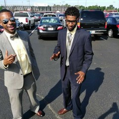 GUNZ DWN HANDZ UP Triple D Effect Feat. Clo